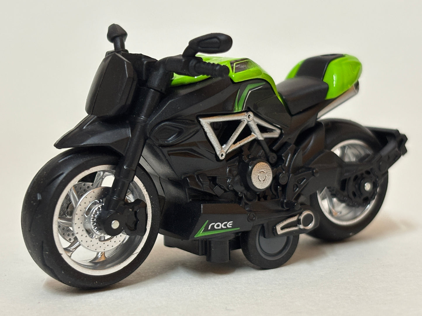 Hara Daku Pull-Back Diecast Motorcycle – Collectible Metal Toy Bike