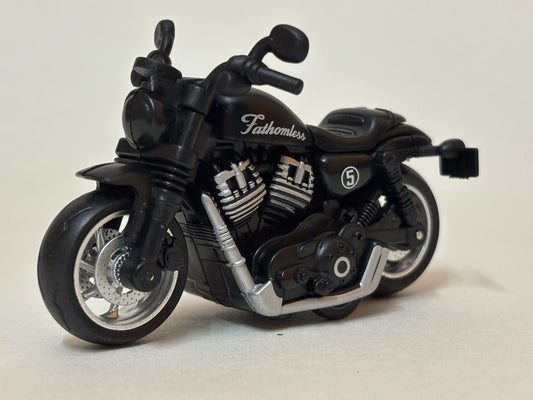 Highway Raja Pull-Back Diecast Motorcycle – Collectible Metal Toy Bike